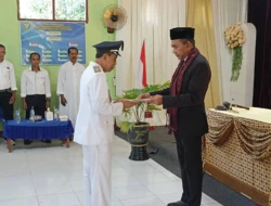 Bupati Flores Timur Lantik Kades Antar Waktu Kawalelo, Ajak Warga Tinggalkan Perbedaan dan Bersatu Bangun Desa
