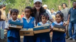 Luna maya di maumere