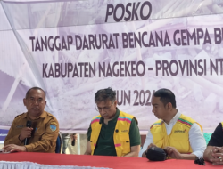 Indosat Sigap Salurkan Bantuan untuk Korban Gempa Nagekeo, Dua Penguat Jaringan Dipasang di Posko Utama
